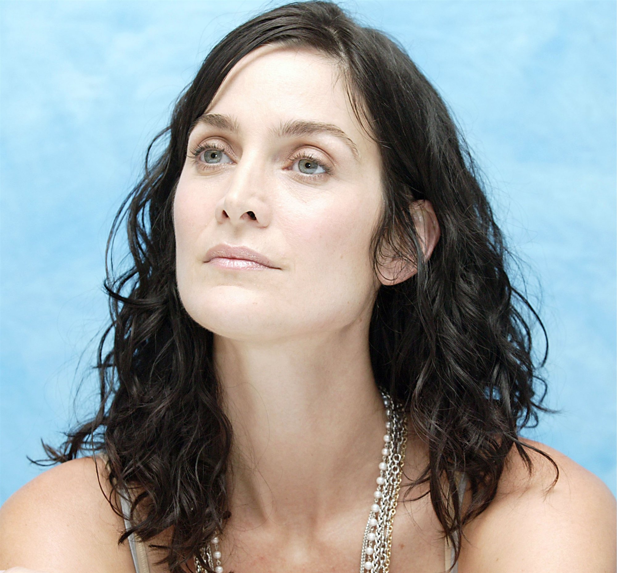 Model Carrie Anne Moss Wallpapers 6449.
