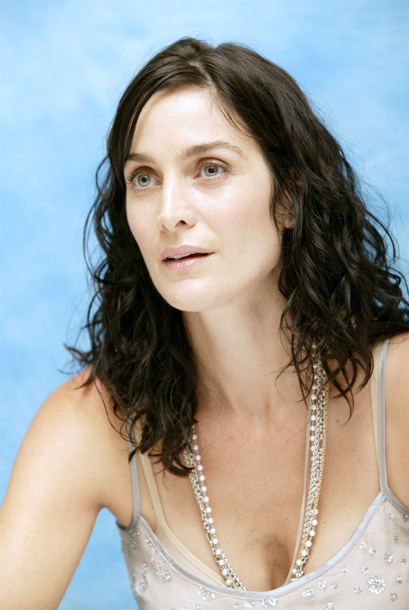 Carrie Anne Moss