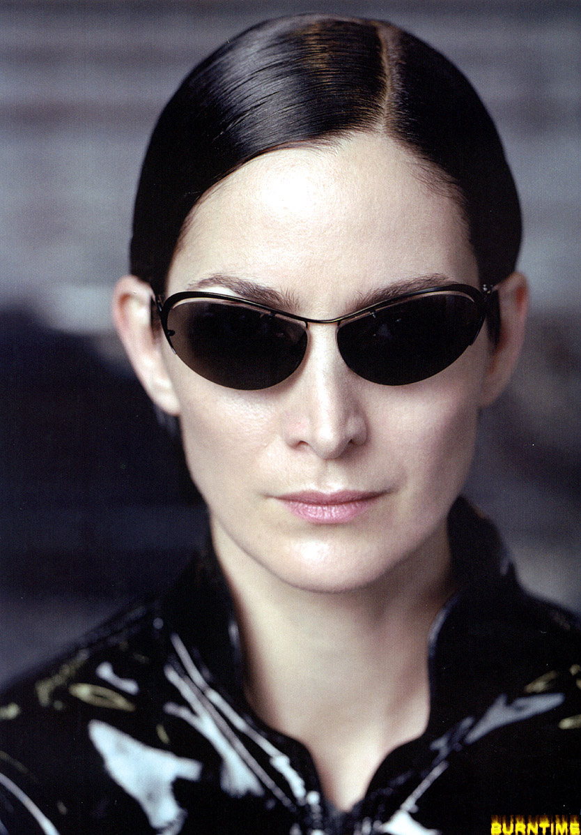 carrie anne moss 45172