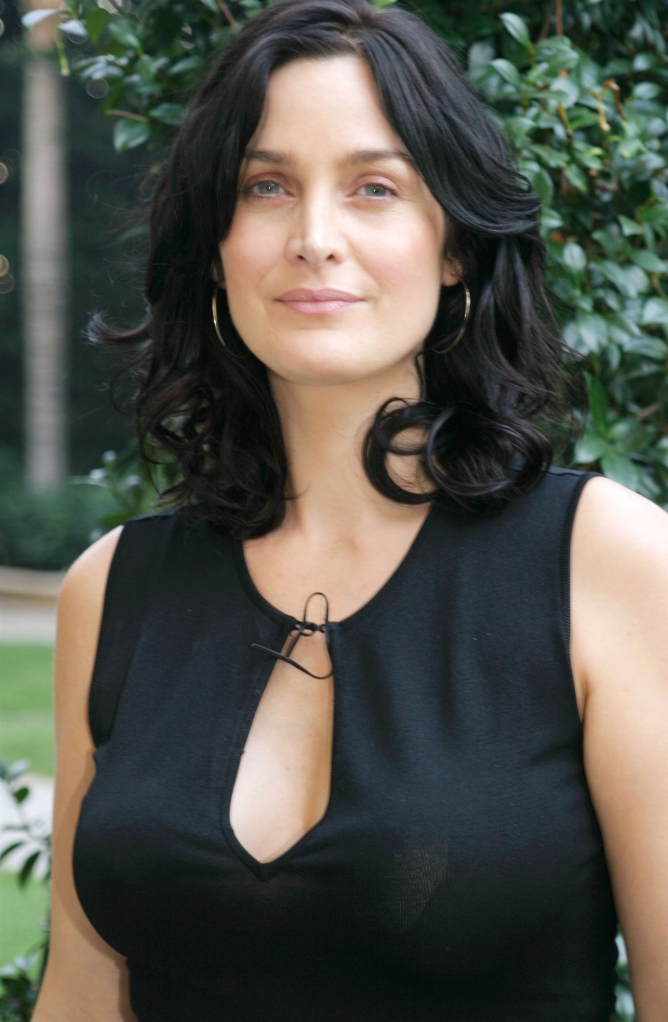 Carrie Anne Moss